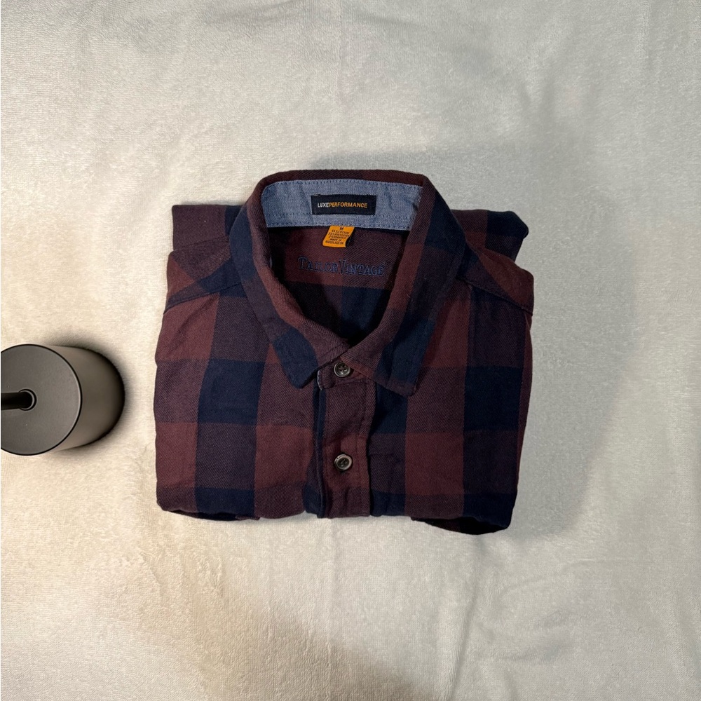 Tailor Vintage Blue and Red Casual Button Down Shirt